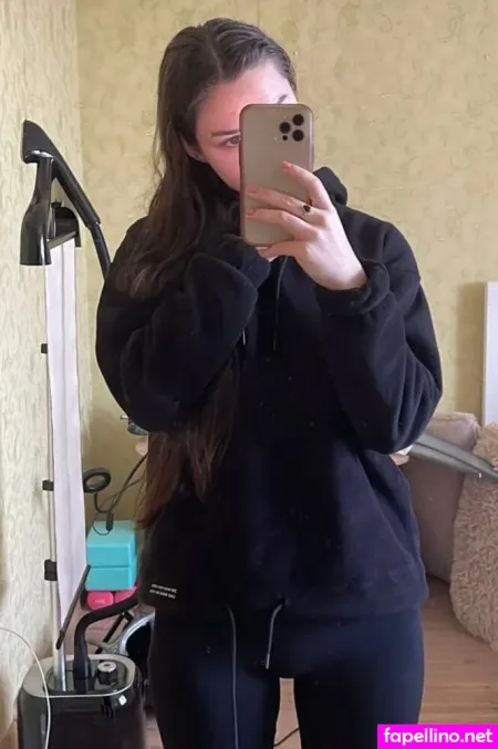 Eve Grossss OnlyFans Thumbnail #3kmRUvS8q9