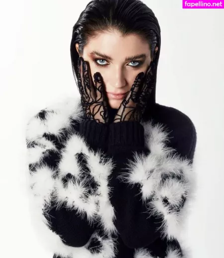 Eve Hewson OnlyFans Thumbnail #gKwkqdff1u