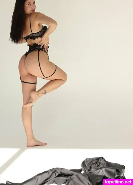 Eve In Wonderland OnlyFans Thumbnail #96tRiFPCaF