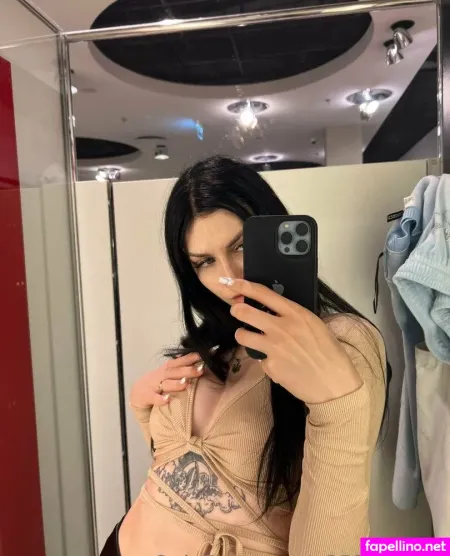Eve In Wonderland OnlyFans Thumbnail #pnbsEOf4KD