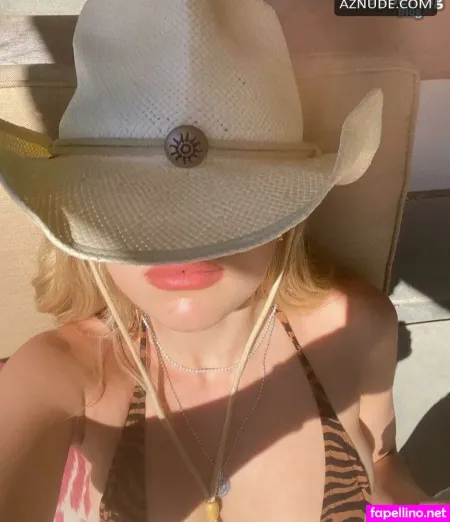 Eve Jobs OnlyFans Thumbnail #yHi3KJ7Ui8