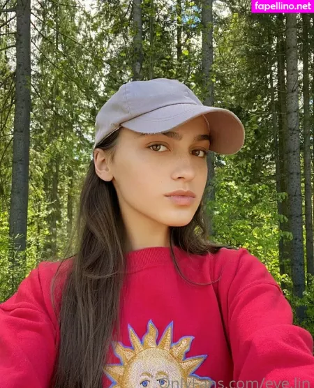 Eve Lin OnlyFans Thumbnail #NoUzdRQjS5