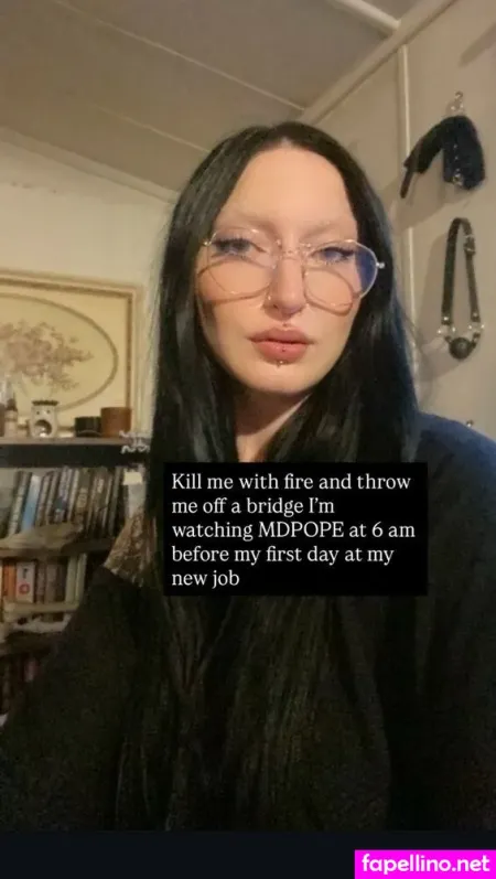 Eve Moss OnlyFans Thumbnail #T9uFKbsFN4