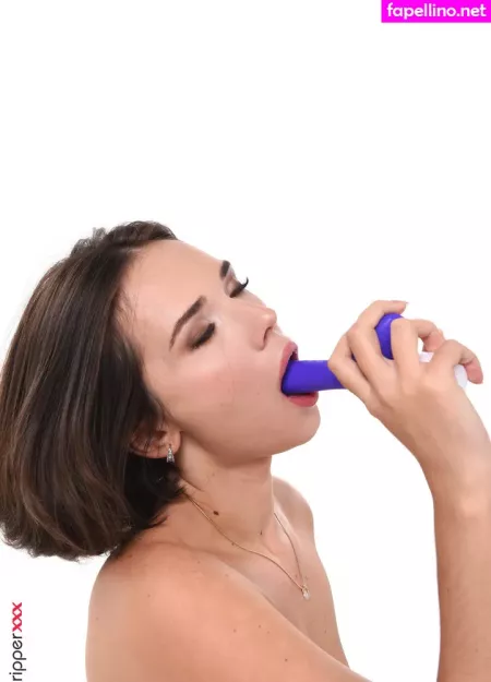 Eve Sweet OnlyFans Thumbnail #T5yOS5dcAa