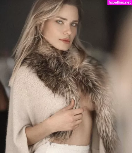 Eve Tsur OnlyFans Thumbnail #9tQ12ewjJZ