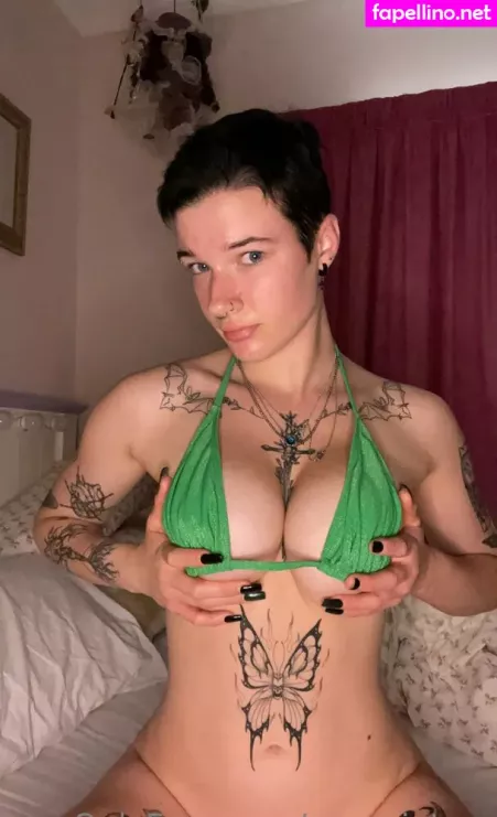 Eve Winters OnlyFans Thumbnail #if8AkH0WI5