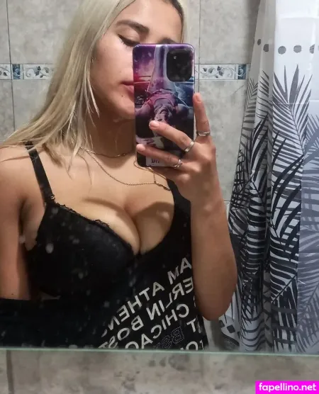 Evee Varas OnlyFans Thumbnail #AbAEB4FR8I