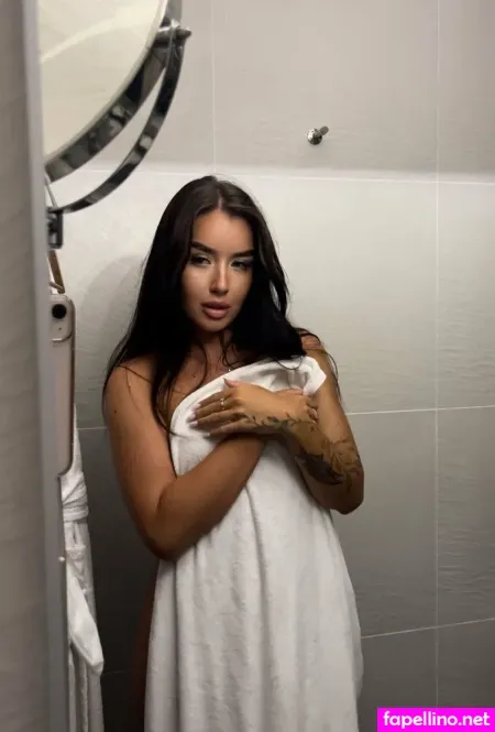 Eveealexis OnlyFans Thumbnail #Q2wIIkvhfs