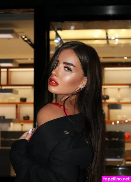 Eveealexis OnlyFans Thumbnail #UAAJi5mv4k