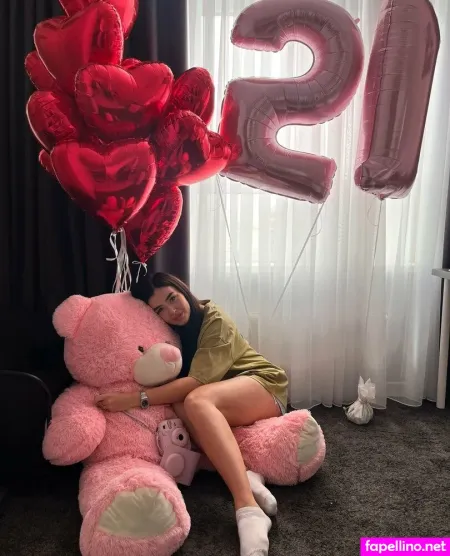 Eveealexis OnlyFans Thumbnail #ZxmkBvYMsM