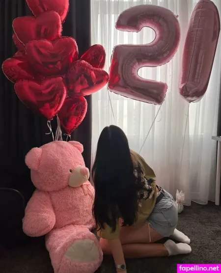 Eveealexis OnlyFans Thumbnail #mFhB8DwfU5