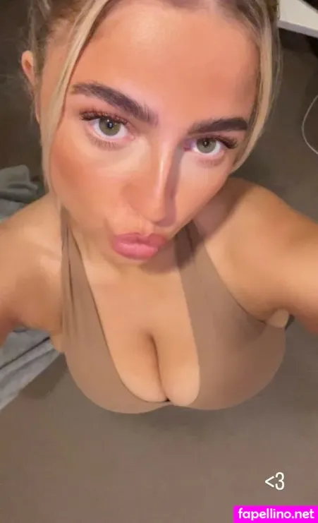 Eveelizabethtaylor OnlyFans Thumbnail #ulgtwjsbmj