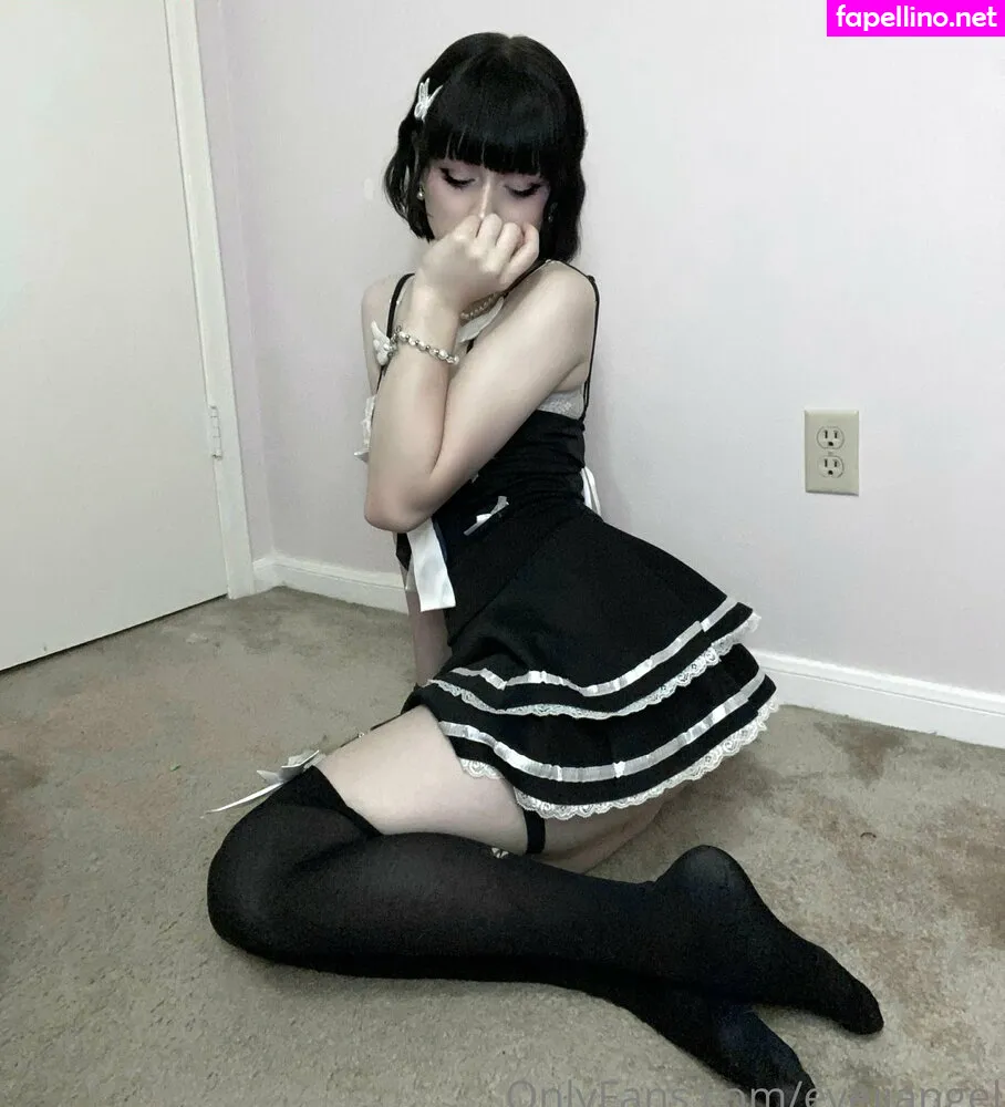 eveiiln, eveiixdarling Nude Leaked OnlyFans Photo #q7wKyVEdcr