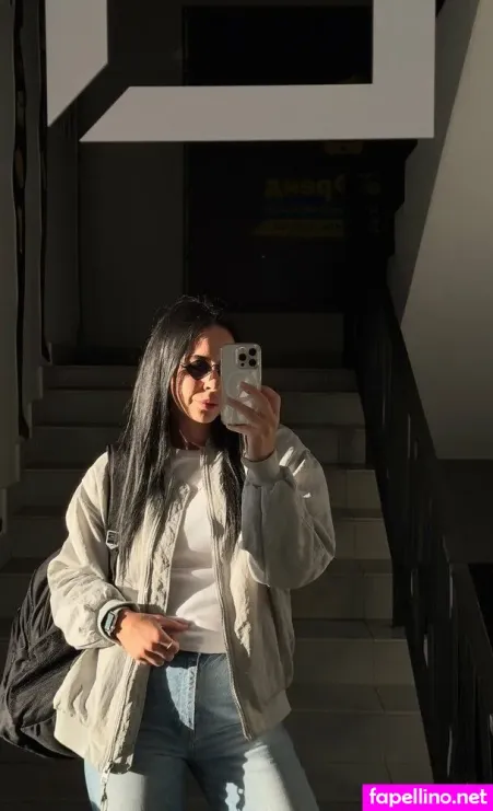 Evelien Murano OnlyFans Thumbnail #MvIVE9WBfI