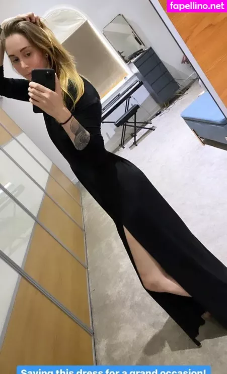 Evelien OnlyFans Thumbnail #1caFnXmSt9
