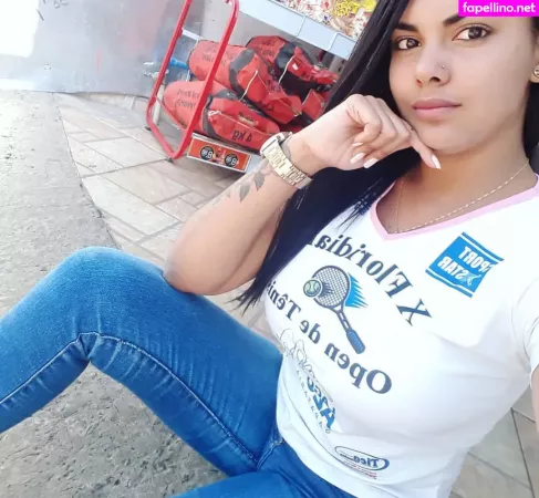 Evelim Alves OnlyFans Thumbnail #CDgJSS13gQ