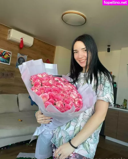 Evelinaqueen OnlyFans Thumbnail #8uNtf9RIkb
