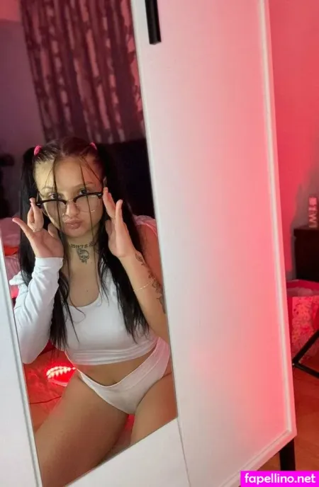 Eveline Dobre OnlyFans Thumbnail #4nASUrm5iJ