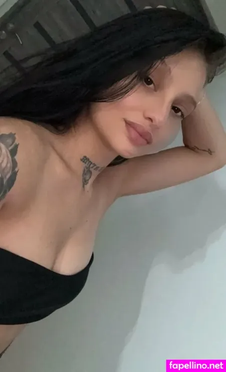 Eveline Dobre OnlyFans Thumbnail #VHlEBNvew4