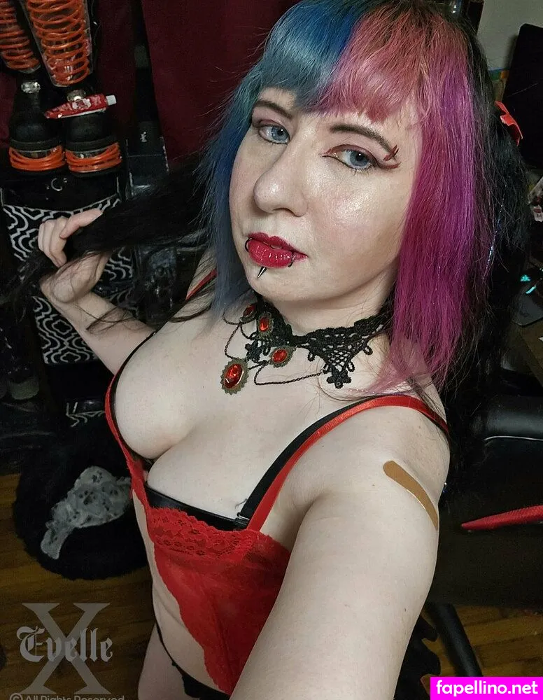 evelle_x, evelle_x_official Nude Leaked OnlyFans Photo #wz3368YNdW