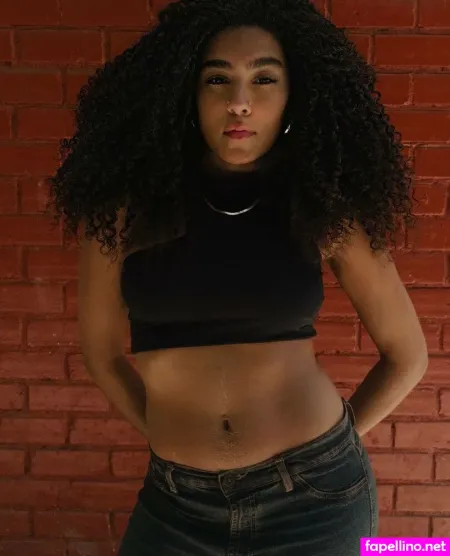 Evellyn Vascs OnlyFans Thumbnail #cXSzk95Q1r