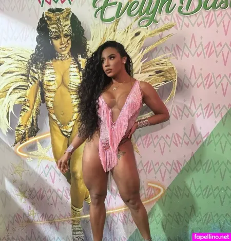 Evelyn Bastos OnlyFans Thumbnail #FZ7bejdsXp