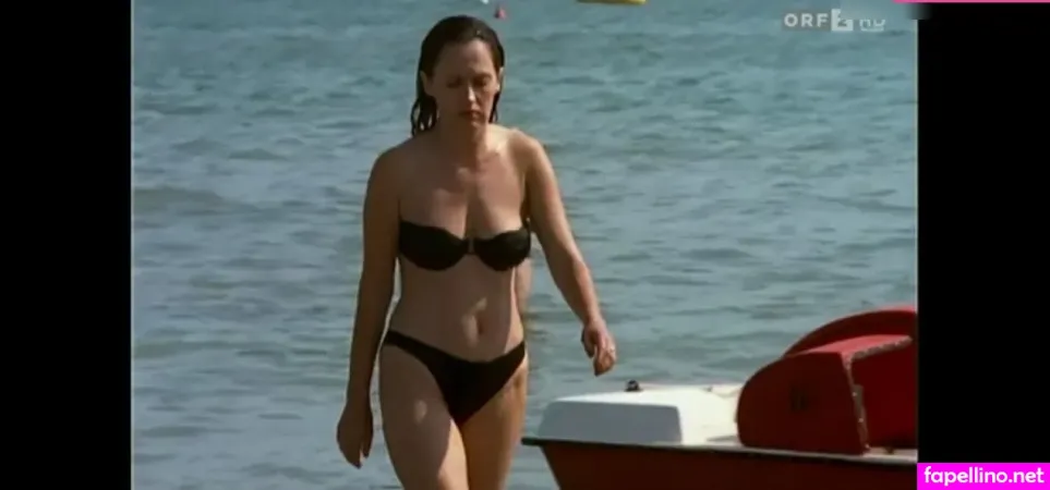 Evelyn Engleder OnlyFans Thumbnail #T0FeTMoE0Q