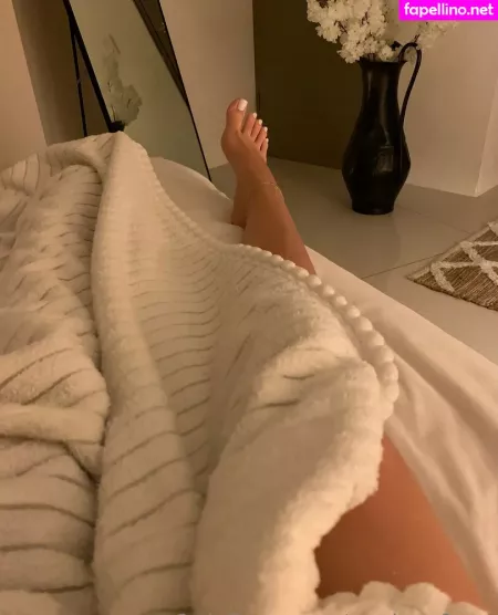 Evelyn Feett OnlyFans Thumbnail #iNJtDl67ph