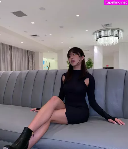 Evelyn Ha OnlyFans Thumbnail #ir7ZYTwpWy