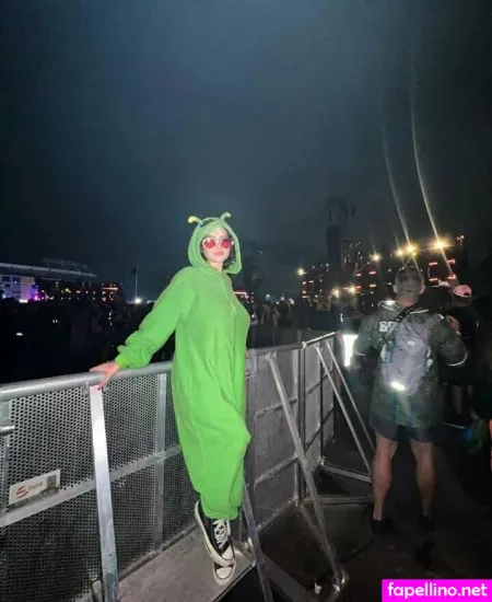 Evelyn Luxe OnlyFans Thumbnail #HS9u4ISH02