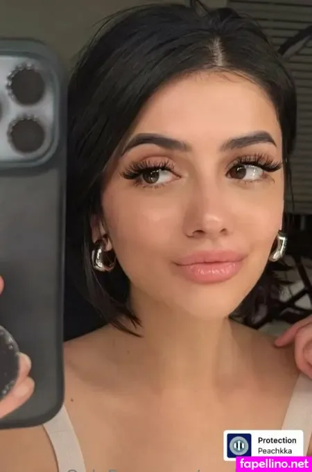 Evelyn Luxe OnlyFans Thumbnail #bqB39a7jzc