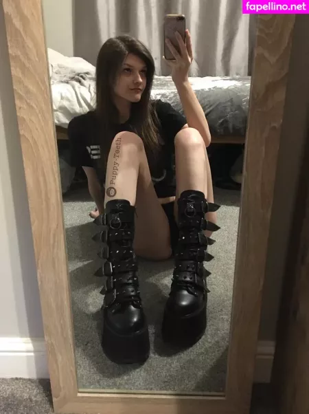 Evelyn Middleton OnlyFans Thumbnail #fOi1zRbcgj