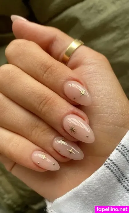 Evelyn Miller 1 OnlyFans Thumbnail #b06zlYyuom