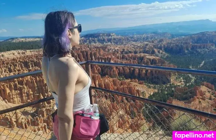 Evelyn Nyte OnlyFans Thumbnail #aEBuM9CGA1