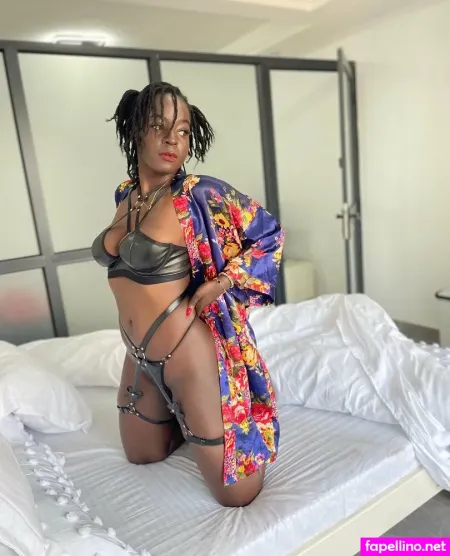 Evelyna Black OnlyFans Thumbnail #jsqdrUixTZ