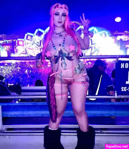 Evelynblaze OnlyFans Thumbnail #FbEKAFj80r