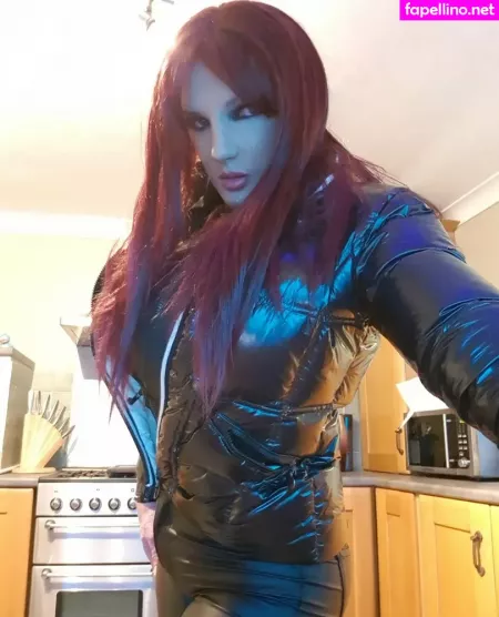 Evelyndoll OnlyFans Thumbnail #CBiTi8AeW2