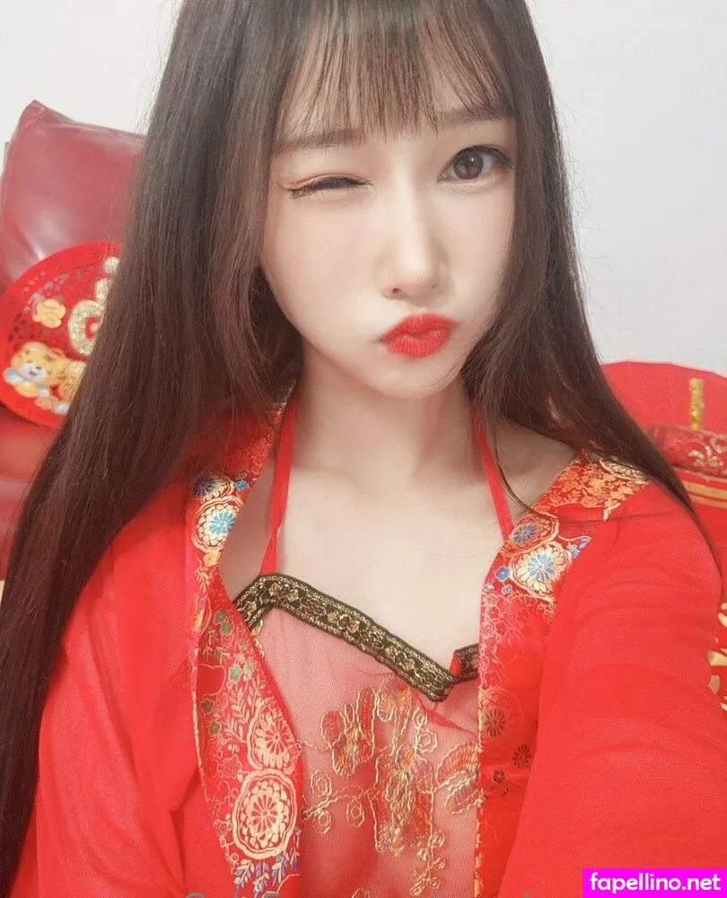evelynhoang Nude Leaked OnlyFans Photo #0IHqY4C81c