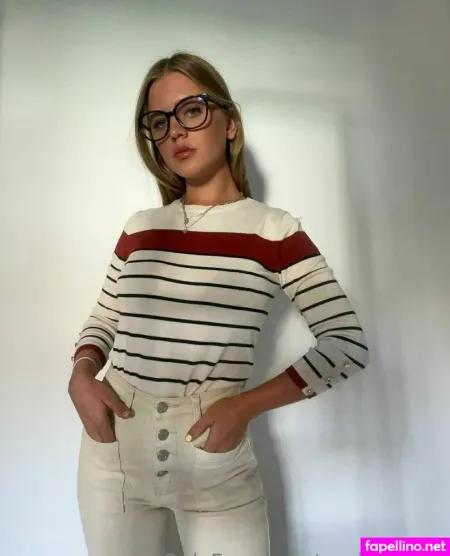 Evelynilyina OnlyFans Thumbnail #3X03Okkyvu