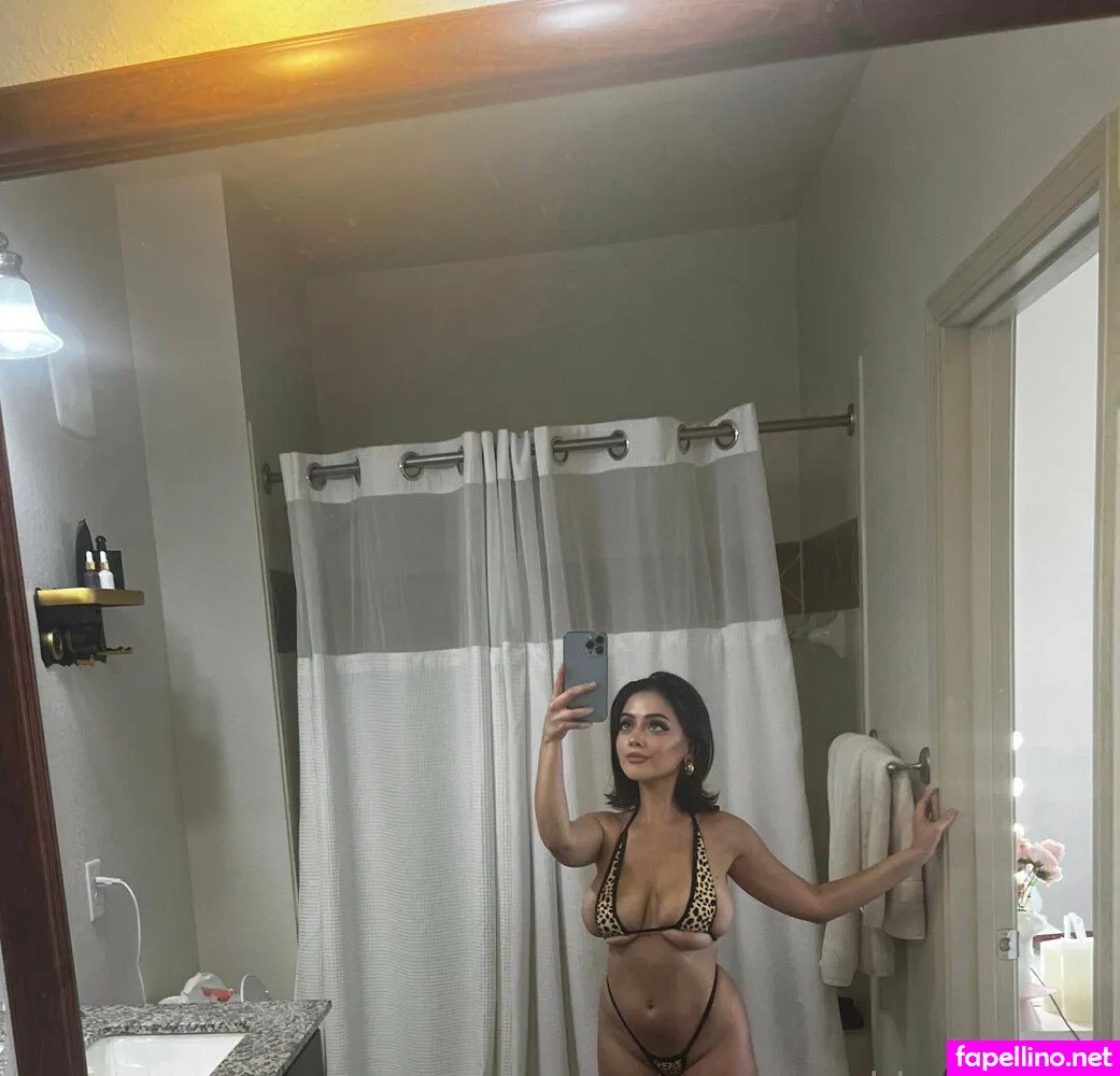 eveluxexo, evelyn_luxe, evelynluxe, thevelynlux Nude Leaked OnlyFans Photo #3zxiPObCwq