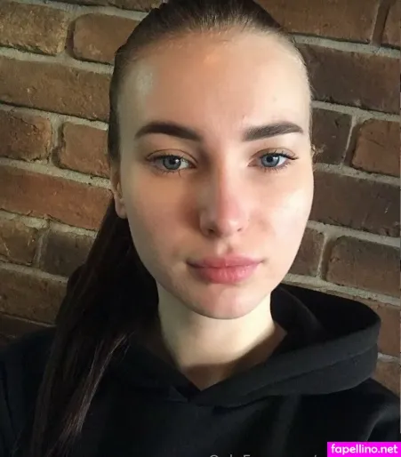 Evelynmur OnlyFans Thumbnail #A2qPG5GXoI