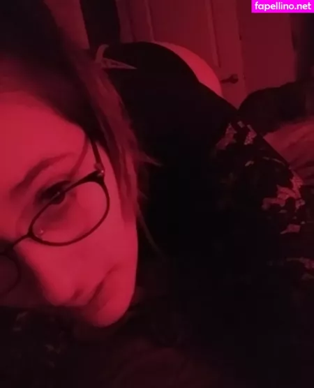 Evelynmusefree OnlyFans Thumbnail #9S9ELSQr4o