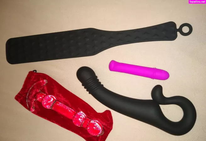 Evelynmusefree OnlyFans Thumbnail #u41Ewljwat