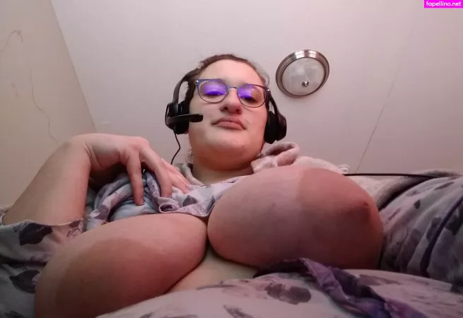 Evelynmusefree OnlyFans Thumbnail #zLHx9Kiv04