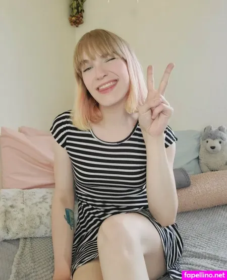 Evelynnkittenfree OnlyFans Thumbnail #XbooQE8FDE