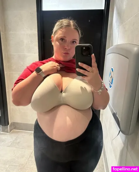 Evelynnleigh OnlyFans Thumbnail #KbvnUOsP5a