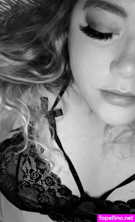 Evelynnnhofree Main Profile Photo