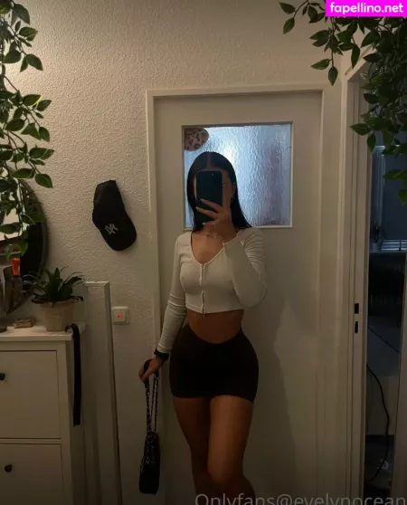 Evelynocean OnlyFans Thumbnail #LKcsWB0bFW