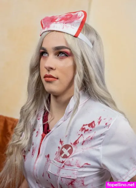 Evelynpeggings Main Profile Photo