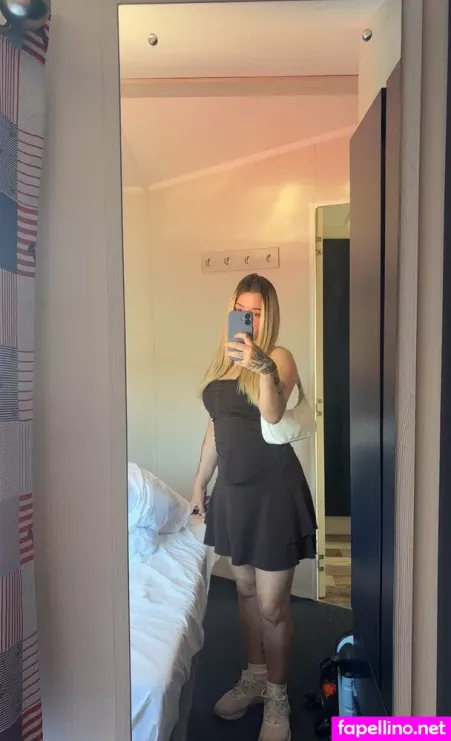 Evelynseductress OnlyFans Thumbnail #XDAQsyVJZK